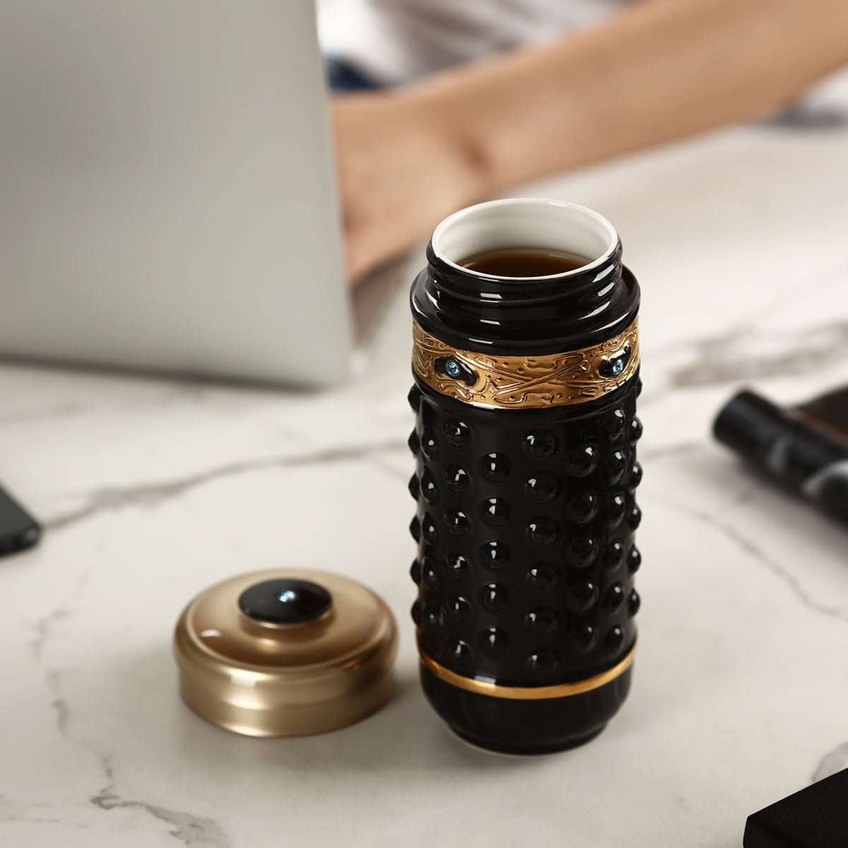 Qian Kun Imperial Crystal Travel Mug