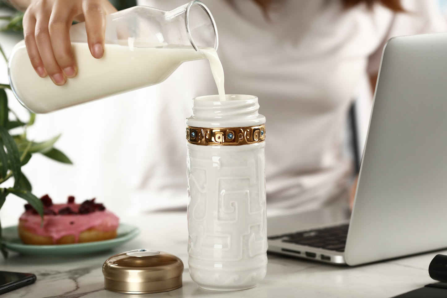 The Soaring Dragon Crystal Travel Mug