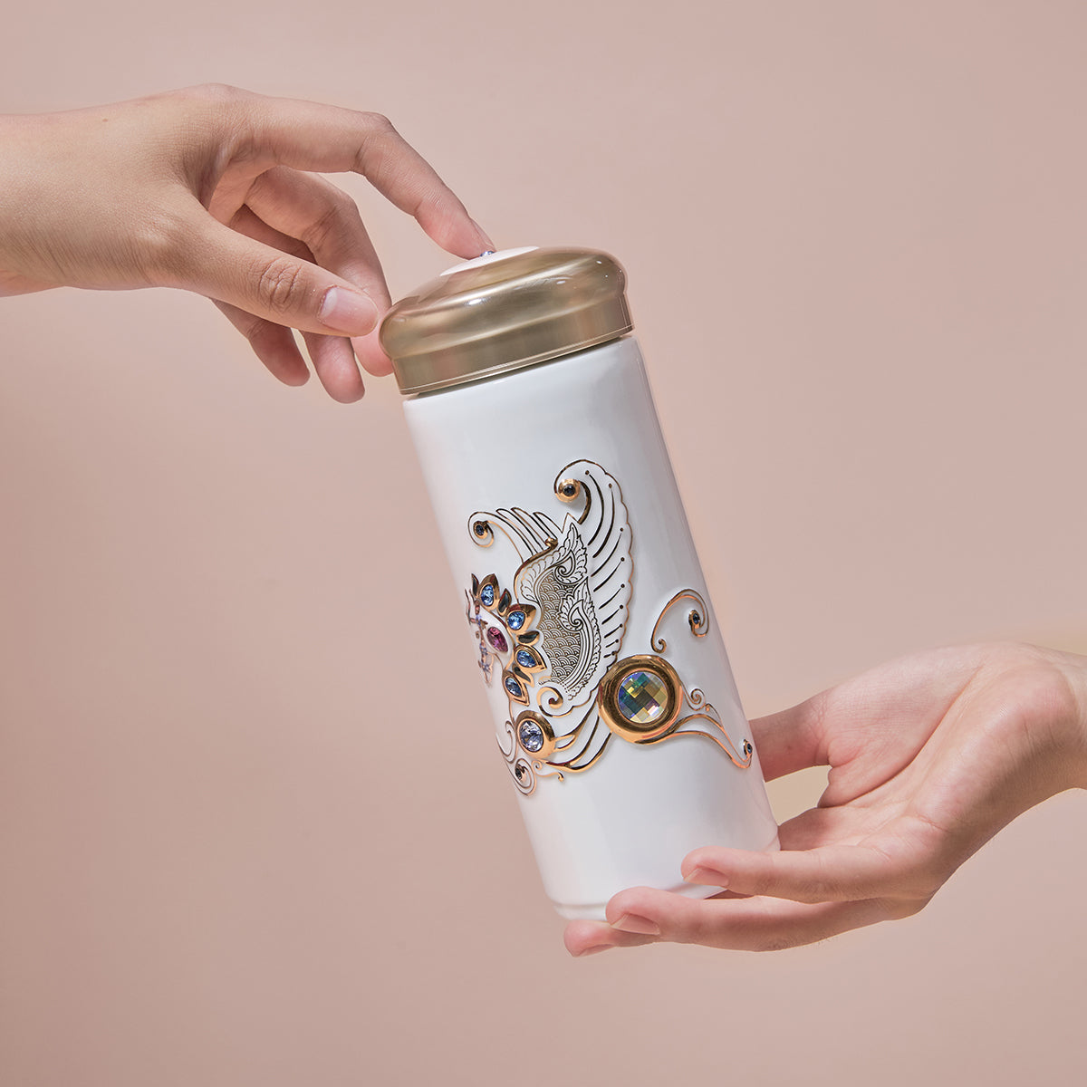Royal Pegasus Crystal Travel Mug