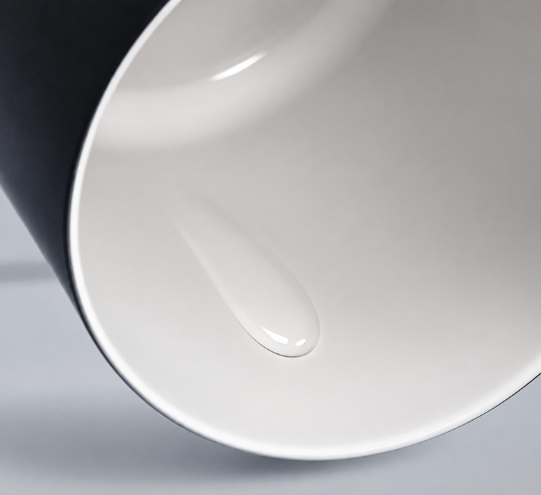 INDULGE IN THE SILKY SMOOTHNESS  OF LIVEN GLOW™.